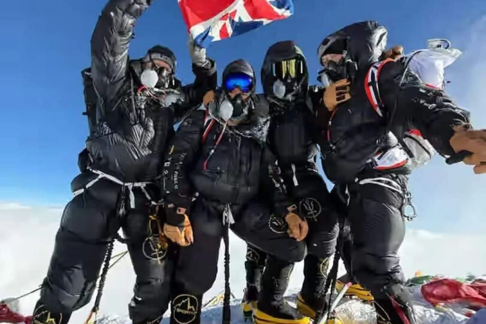 Ascenso récord al Everest en 5 días con gas xenón